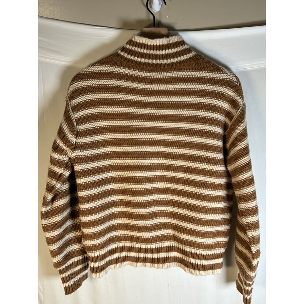 J.CREW CARAMEL NATURAL CABLE KNIT MOCKNECK STRIPE JEWEL BUTTONS SWEATER BM301 M - Picture 2 of 8